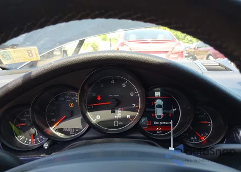 2014 Porsche Panamera 4 из США, поврежденный, VIN WP0AA2A70EL009084